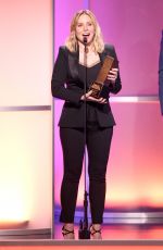 KRISTEN BELL at 2015 Noble Awards in Beverly Hills