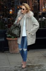 KYLIE MINOGUE Leaving Chiltern Firehouse in London 3001