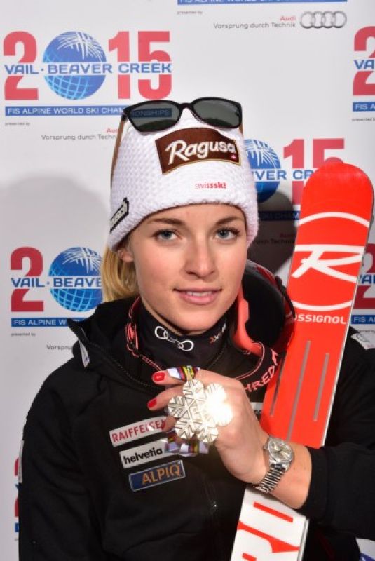LARA GUT with Bronze Medal in Vail – HawtCelebs