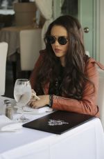 MADISON PETTIS Dinnes at Villa Blanca Restaurant in Beverly Hills