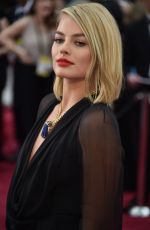 MARGOT ROBBIE at 87th Annual Academy Awards at the Dolby Theatre in Hollywood