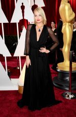 MARGOT ROBBIE at 87th Annual Academy Awards at the Dolby Theatre in Hollywood