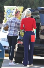 MILEY CYRUS Arrives at Trader Joe