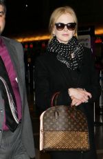 NICOLE KIDMAN Arrives at Los Angeles international Airport 0402