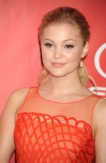 OLIVIA HOLT at 2015 Musicares Person of the Year Gala Honoring Bob Dylan