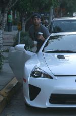 PARIS HILTON Out and About in Beverly Hills 3101