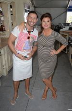 Pregnant TIFFANI THIESSEN at The Whole Foods Market Grand Tasting Village
