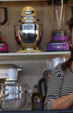 Pregnant TIFFANI THIESSEN at The Whole Foods Market Grand Tasting Village