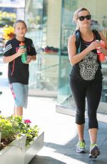 REESE WITHERSPOON Heading to a Gym in Brentwood 1502