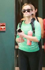 REESE WITHERSPOON in Tights Leaves a Gym in Santa Monica 2002