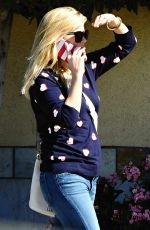 REESE WITHERSPOON Out Shopping in Brentwood 2402