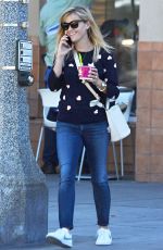 REESE WITHERSPOON Out Shopping in Brentwood 2402