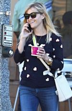 REESE WITHERSPOON Out Shopping in Brentwood 2402