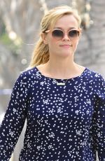 REESE WITHERSPOON Out Shopping in Santa Monica  1602