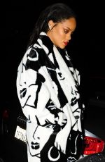 RIHANNA Out for Dinner in Los Angeles 1002