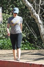 SCARLETT JOHANSSON in Leggings Hikinig in Los Angeles 1302