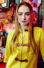 SOPHIE TURNER - instyle.co.uk 