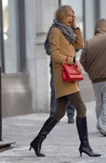 TAYLOR SWIFT Leaves Her Apartment in New York 1502