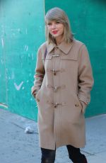 TAYLOR SWIFT Out and About in New York 1302