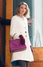 TAYLOR SWIFT Out and About in New York 1702