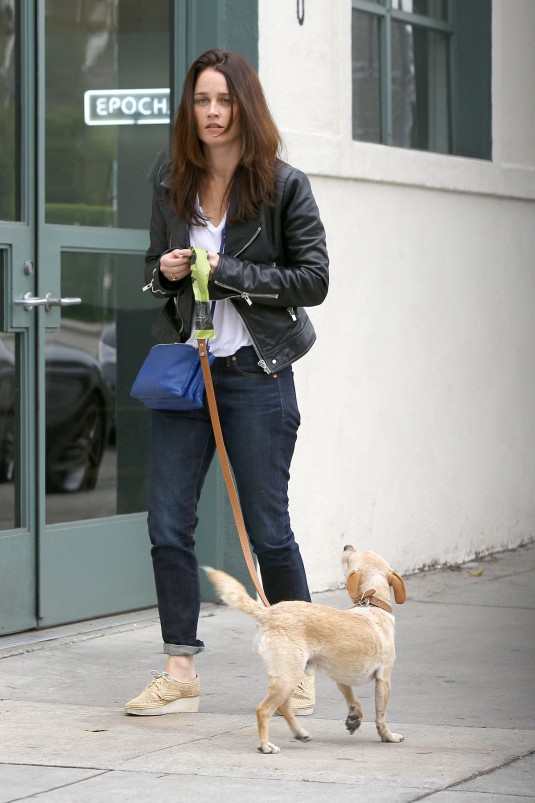 ROBIN TUNNEY Out in Los Angeles