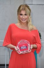 BILLIE FAIERS  Icelolly.com