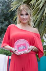 BILLIE FAIERS  Icelolly.com