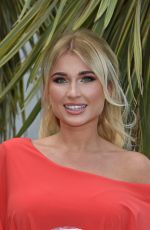 BILLIE FAIERS  Icelolly.com