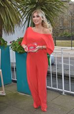 BILLIE FAIERS  Icelolly.com