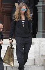CARA DELEVINGNE Leaves Stella Mccartney Fashion Show