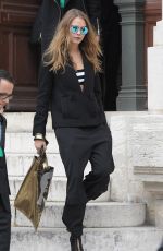CARA DELEVINGNE Leaves Stella Mccartney Fashion Show