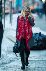 DAKOTA FANNING Out and About in New York 0603