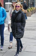 ELIZABETH BANKS Out and About in New York 2003