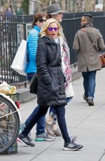 ELIZABETH BANKS Out and About in New York 2003
