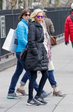 ELIZABETH BANKS Out and About in New York 2003