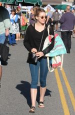 ELIZABETH OLSEN Arrives at Farmer
