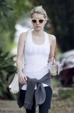 EMMA ROBERTS Out and About in New Orleans 2303