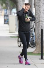 JENNIFER GARNER Out and About in Brentwood 1103