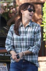 JENNIFER GARNER Out and About in Santa Monica 1903