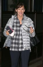 JENNIFER GARNER Out in St. Patrick