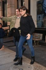 JENNIFER GARNER Out Shopping in Soho 1803