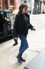 JENNIFER GARNER Out Shopping in Soho 1803
