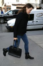 JENNIFER GARNER Out Shopping in Soho 1803
