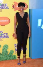 JENNIFER HUDSON at 2015 Nickelodeon Kids Choice Awards in Inglewood