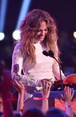 JENNIFER LOPEZ at 2015 Nickelodeon Kids Choice Awards in Inglewood