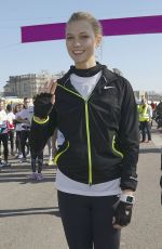 KARLIE KLOSS at Paris Half Marathon 2015