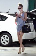 KATE HUDSON in Shorts Leaves a Medical Building in Beverly Hills