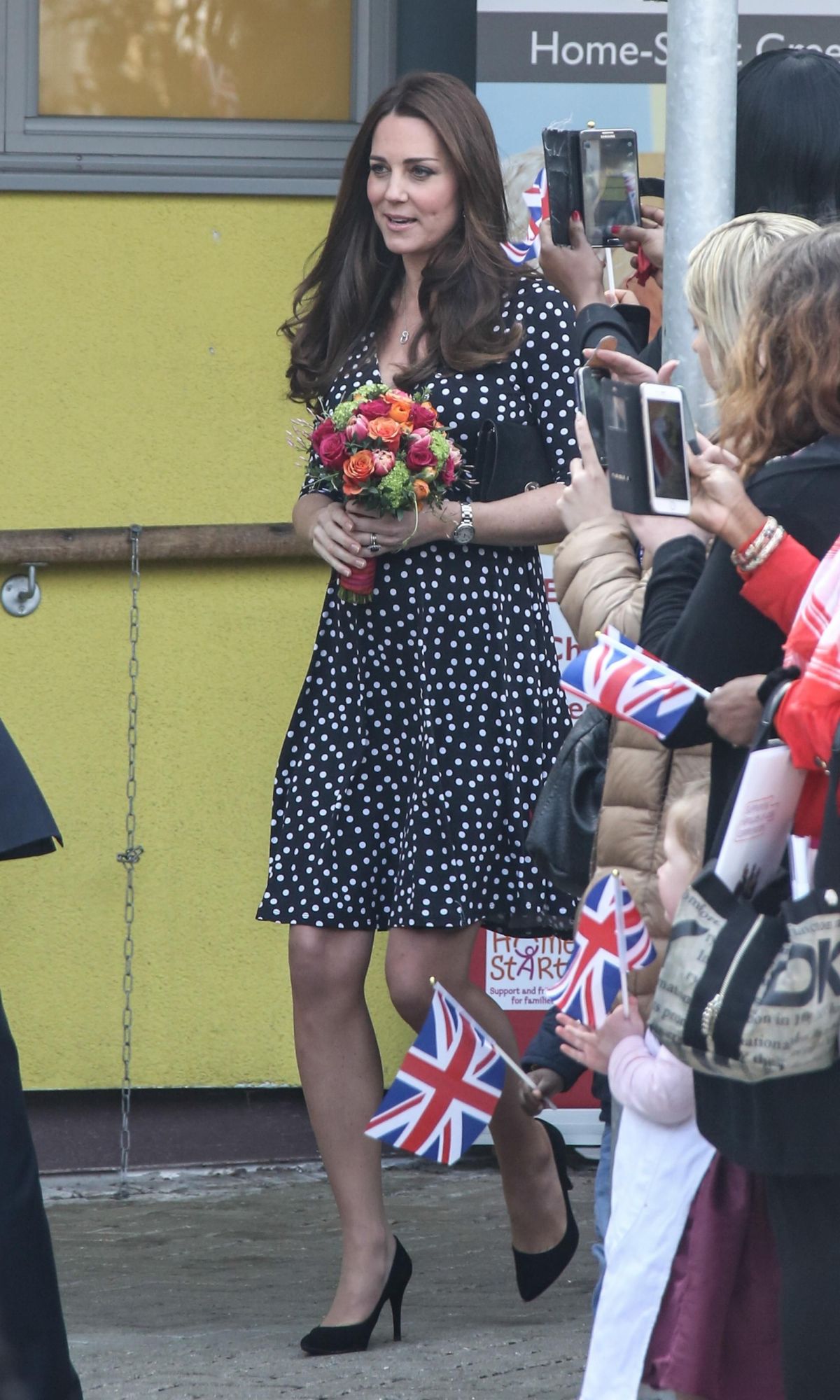 KATE MIDDLETON Arrives at The Brookhill Children’s Cnetre in London ...