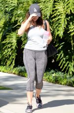 KELLY BROOK in Leggings Leaves Gym in Los Angeles 0403