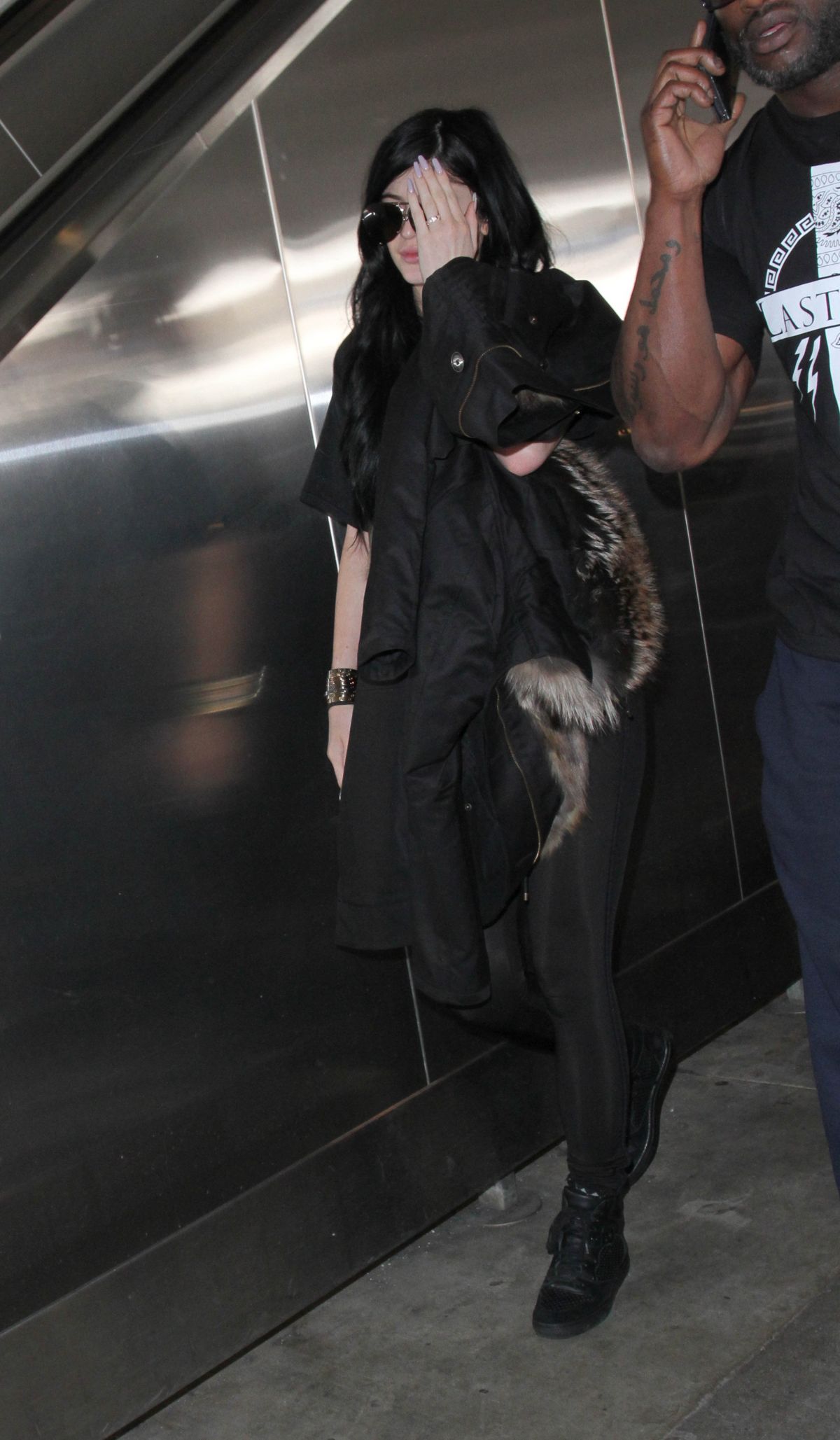KYLIE JENNER Arrives at Los Angeles International Airport 0303 KYLIE JENNER Arrives at Los Angeles International Airport 0303